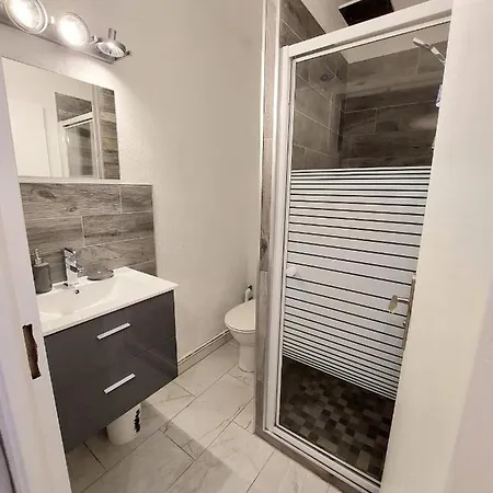 Les Roches Bleues Apartment *